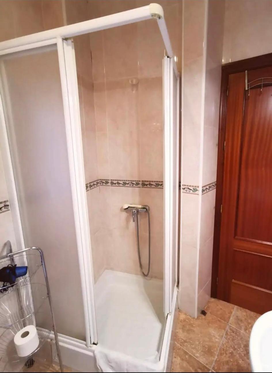 Bonito Estudio En El Centro De Granada Bagian luar foto